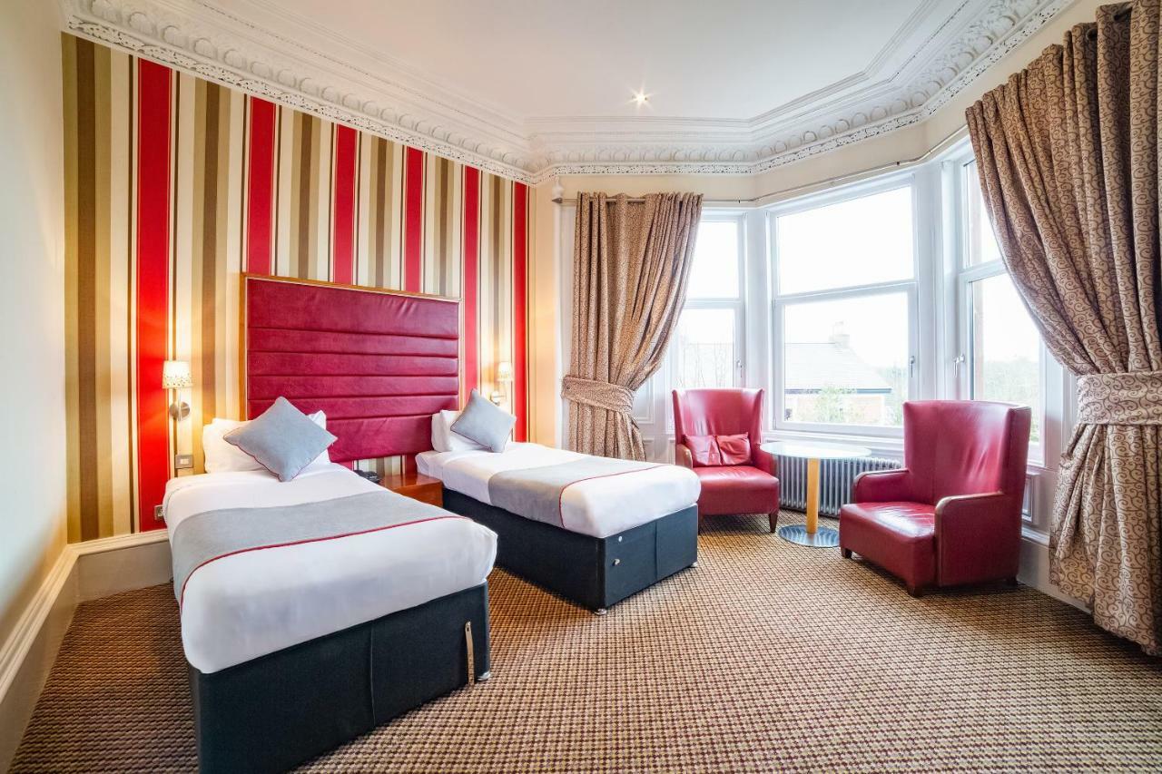 Redstone Hotel 阿丁斯顿 外观 照片